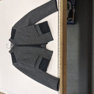 White House black market zip up jacket, used excellent condition size 2